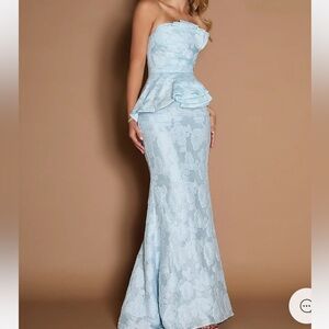 Brand new with tags Azazie Amirah dress